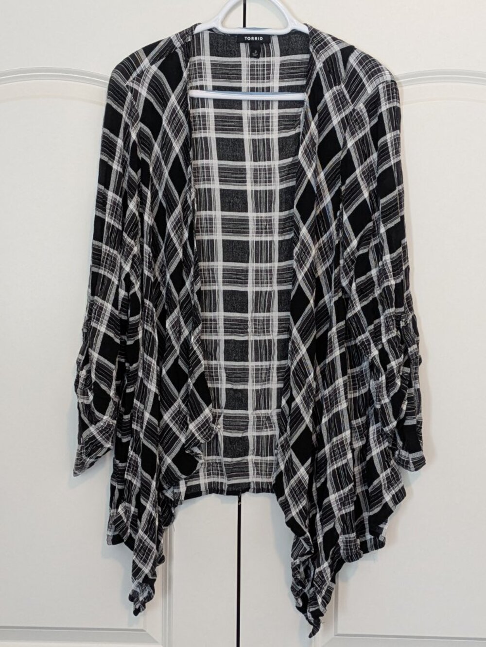 Black and White Plaid Drape Front Cardigan TORRID 3